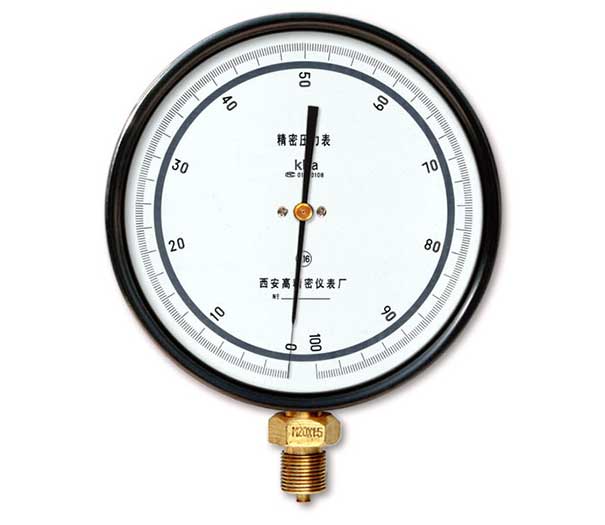 kPa精密壓力表